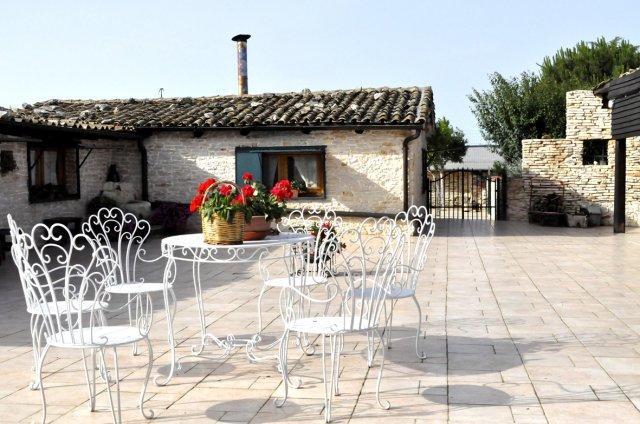 Tenuta Tannoja Villa Andria Bagian luar foto